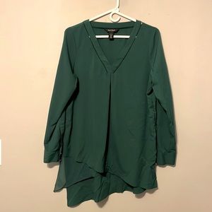 Does not fit anymore. Cute fall/winter blouse!